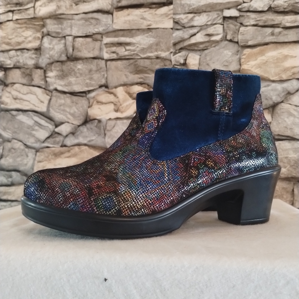 Alegria Hayden Beauty Blur Boots ladies 8